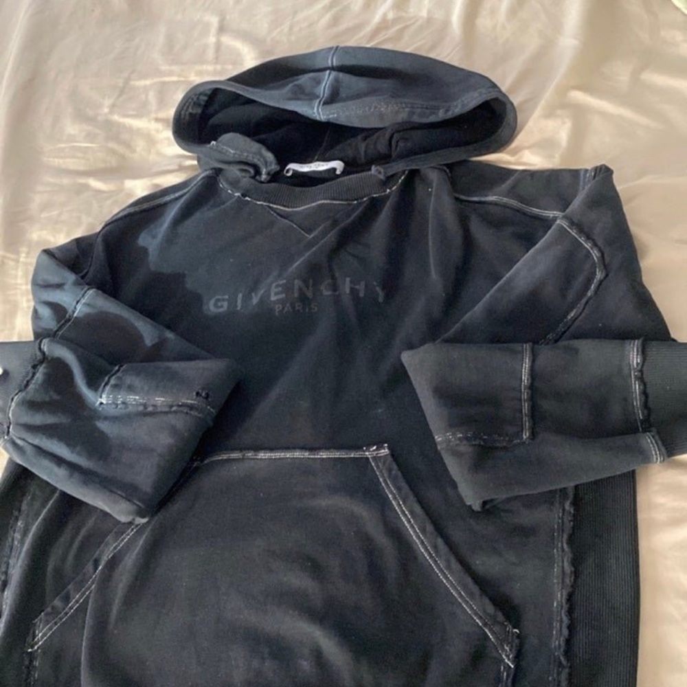 Givenchy Elegant Black Garment - image 1